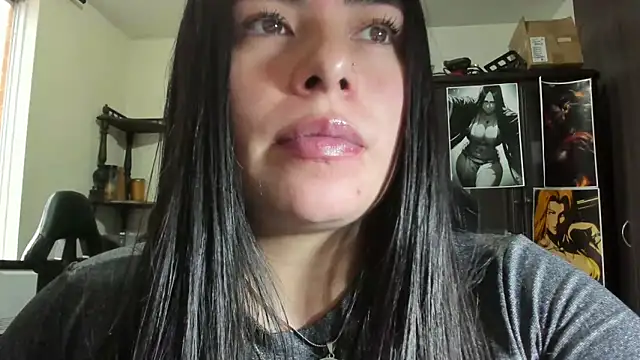 Snapshot of missexy303av chatting on March 21, 11:22 am missexy303av online show from March 21, 11:22 am