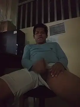 activo202 online show from December 14, 4:18 am