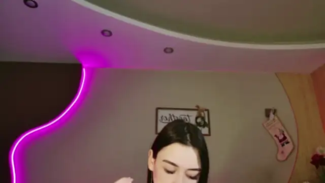 Alisha Shy online show from February 9, 4:36 am