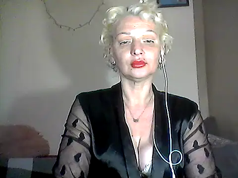 MaryJane441 online show from April 4, 8:06 pm