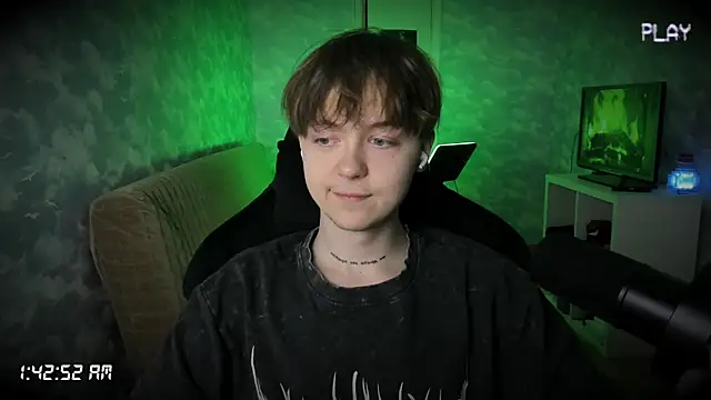 charonbaby1 online show from October 8, 10:40 pm