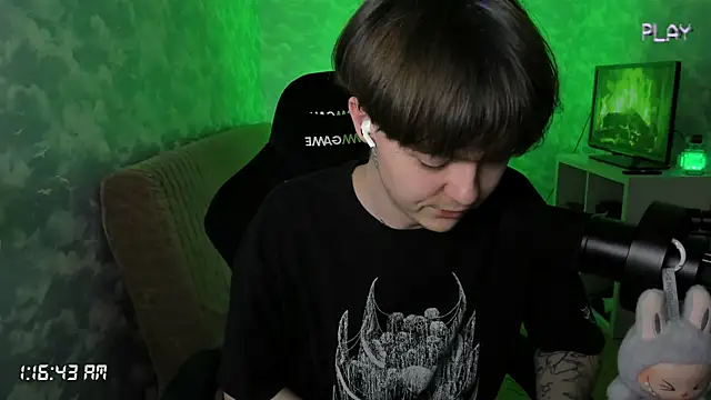 charonbaby1 online show from October 24, 10:17 pm