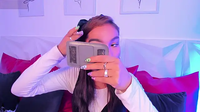 scarlet castro online show from March 19, 4:55 pm