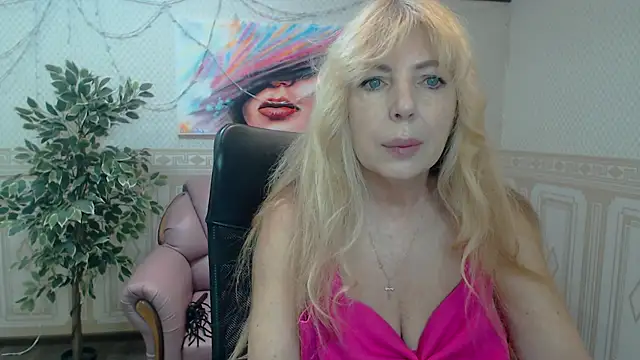 Snapshot of Anna_Diax chatting on January 15, 12:36 pm Anna Diax online show from January 15, 12:36 pm