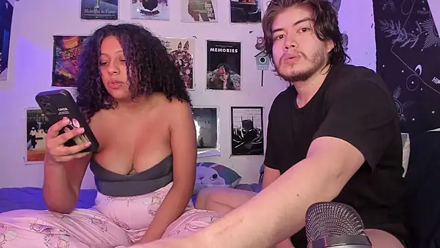 hothoneychile online show from May 19, 4:41 am