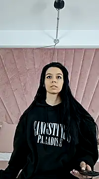 DaisyLane  online show from March 15, 4:57 am