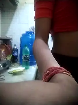 Snapshot of hotty_sweety chatting on December 28, 4:19 am hotty sweety online show from December 28, 4:19 am