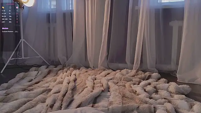 SunnyRisha online show from March 11, 5:35 am