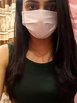 Snapshot of Mylovesana chatting on February 21, 11:33 am Mylovesana online show from February 21, 11:33 am