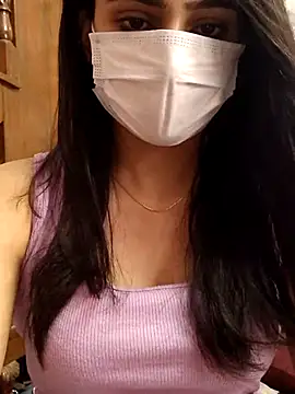 Snapshot of Mylovesana chatting on February 24, 9:21 am Mylovesana online show from February 24, 9:21 am