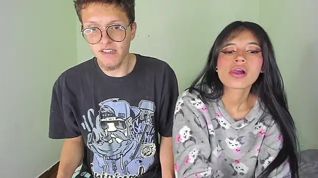 Snapshot of CelesteXCute chatting on February 16, 12:08 am CelesteXCute online show from February 16, 12:08 am