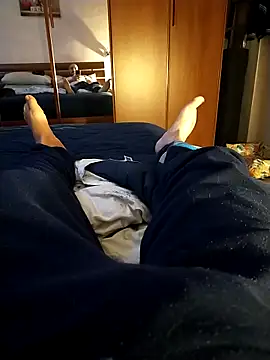 Snapshot of user_662 chatting on February 28, 11:28 pm user 662 online show from February 28, 11:28 pm