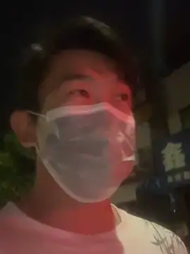 Snapshot of CM100412 chatting on June 9, 8:20 pm CM100412 online show from June 9, 8:20 pm
