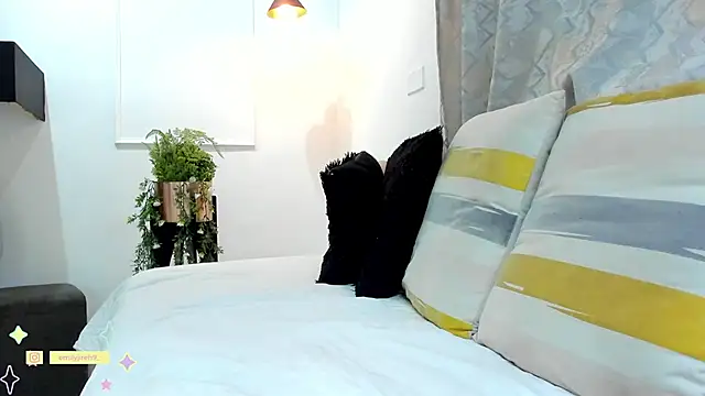  EmilyJireh  online show from January 24, 1:24 am