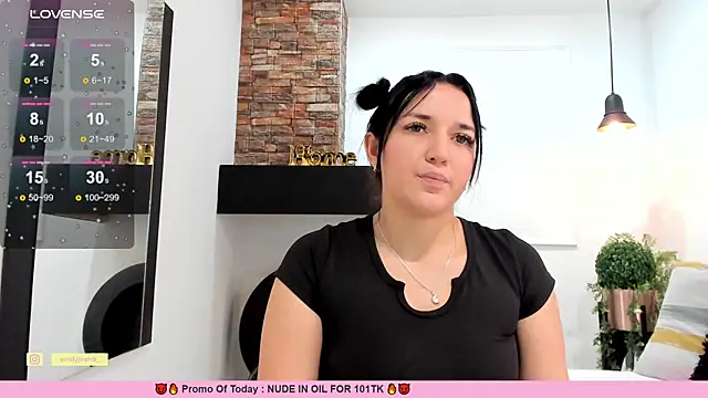  EmilyJireh  online show from February 11, 7:16 pm