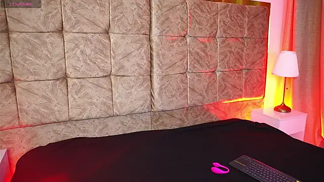 ashleyvalirya online show from February 20, 3:58 am