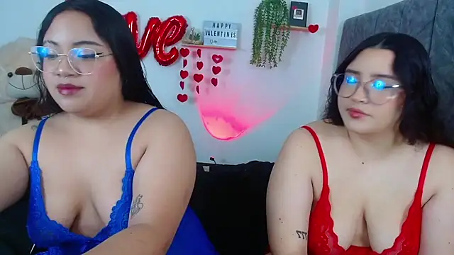 Snapshot of maddie-and-chelsea- chatting on February 20, 10:59 am maddie-and-chelsea- online show from February 20, 10:59 am