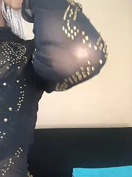 niccki3 online show from December 20, 7:22 am