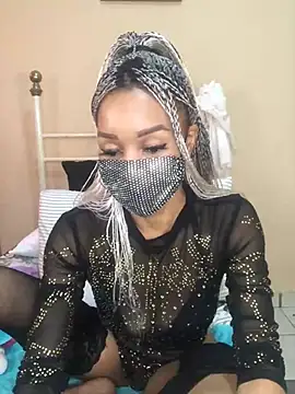 niccki3 online show from December 29, 5:42 am