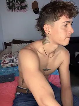 cristofer 988 online show from March 5, 8:05 pm