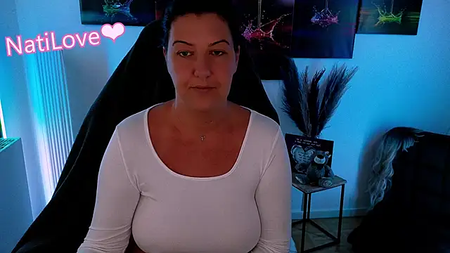 Snapshot of NatiLove35 chatting on October 26, 7:03 am NatiLove35 online show from October 26, 7:03 am