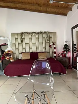 Alexa Miss online show from November 7, 7:14 pm