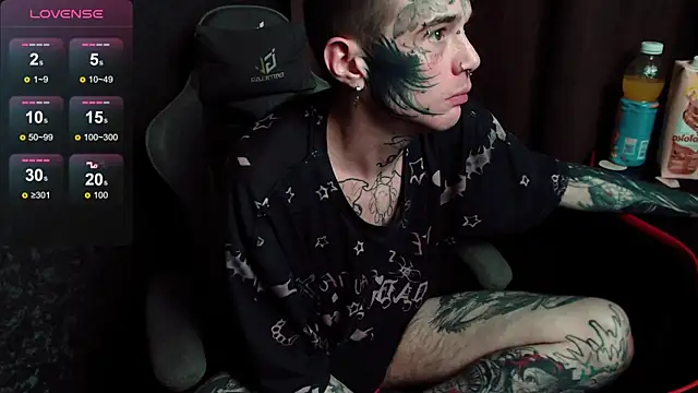 lonelycrystal online show from October 30, 10:32 pm