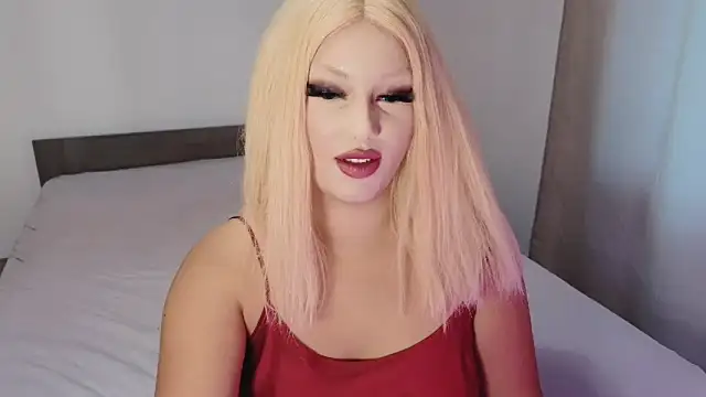 Snapshot of rosebelle11111 chatting on October 21, 6:47 am rosebelle11111 online show from October 21, 6:47 am