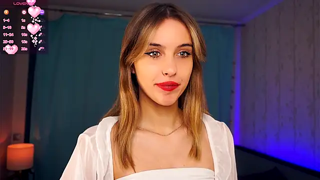 FannyHewson online show from November 19, 7:58 pm