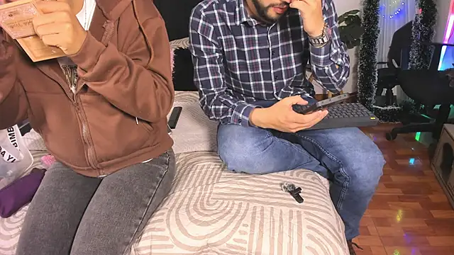 -soulmate-s online show from December 19, 1:29 pm