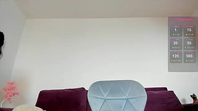 hornyemma   online show from November 18, 9:14 am