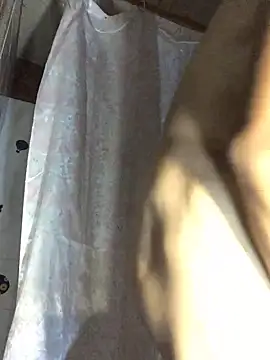 lopez96hot online show from December 14, 12:01 am