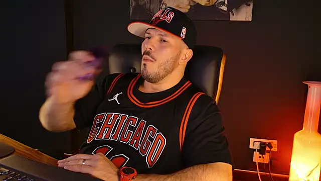 AngeloEric online show from January 16, 1:48 pm