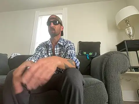 armdy371 online show from September 29, 5:51 pm