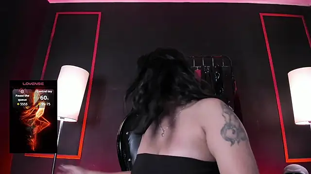 Carolina Arias online show from April 4, 7:44 pm