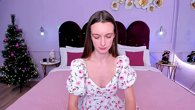 Snapshot of AshleyMillsss chatting on December 25, 10:50 am AshleyMillsss online show from December 25, 10:50 am