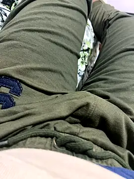 Snapshot of WildDick0007 chatting on November 11, 5:35 pm WildDick0007 online show from November 11, 5:35 pm