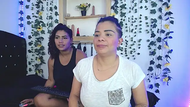 kaylie dakota online show from October 18, 2:18 pm