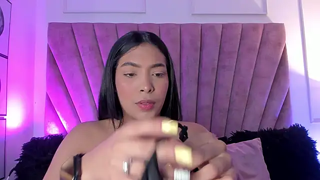 KarolRojas  online show from October 14, 3:29 am