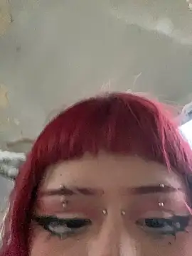 Snapshot of toky_doll chatting on February 12, 11:09 pm toky doll online show from February 12, 11:09 pm