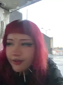 Snapshot of toky_doll chatting on February 13, 11:15 pm toky doll online show from February 13, 11:15 pm