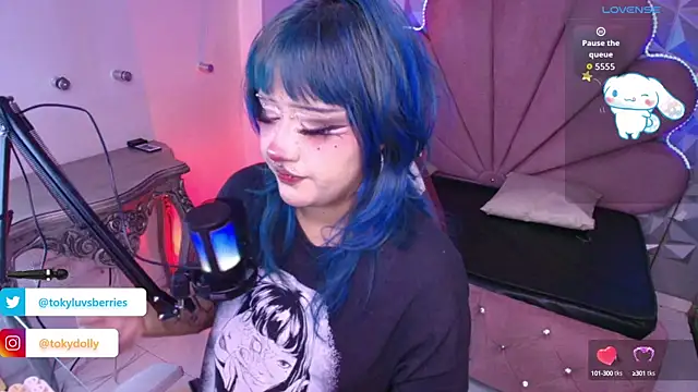 Snapshot of toky_doll chatting on September 26, 8:24 pm toky doll online show from September 26, 8:24 pm