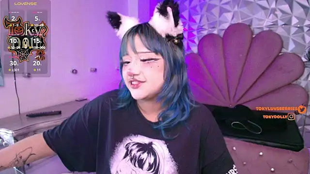 Snapshot of toky_doll chatting on October 29, 8:10 pm toky doll online show from October 29, 8:10 pm
