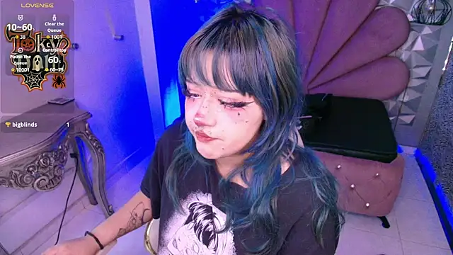 Snapshot of toky_doll chatting on November 2, 8:44 pm toky doll online show from November 2, 8:44 pm