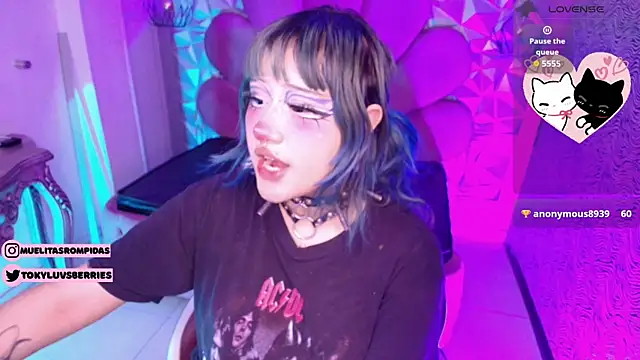 toky doll online show from December 18, 5:13 am