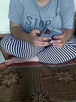 Diva Kiara online show from March 19, 12:45 pm