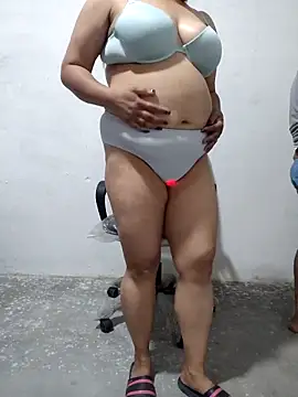 Diva Kiara online show from April 16, 2:56 am