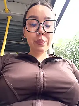Snapshot of Asian_Asami chatting on June 13, 2:15 pm Asian Asami online show from June 13, 2:15 pm