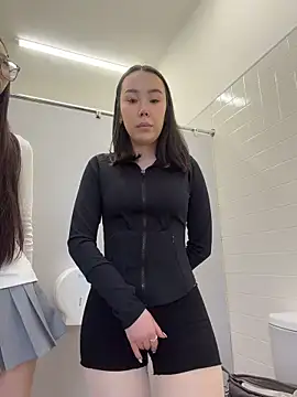 Snapshot of Asian_Asami chatting on July 6, 3:36 pm Asian Asami online show from July 6, 3:36 pm
