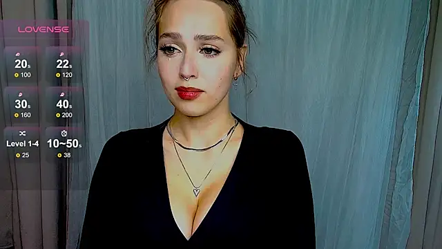 YaraKroft  online show from January 21, 11:24 am